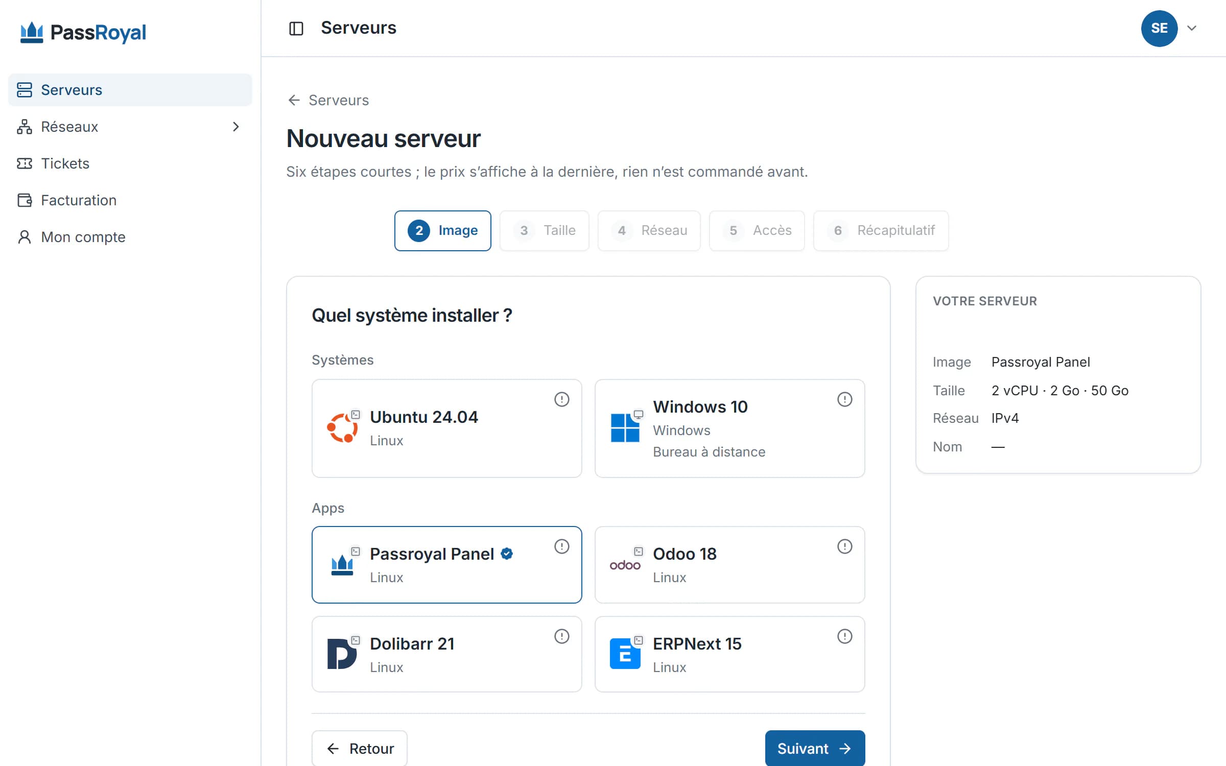 Le formulaire de commande de PassRoyal, à l’étape du choix : des systèmes Linux et Windows, et des applications prêtes comme Odoo, Dolibarr, ERPNext et Passroyal Panel.